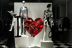 Looking for a place to start? Select Store Windows Celebrating Valentine S Day Wwd