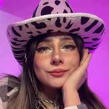 Daniela Emmanuel added a new photo.