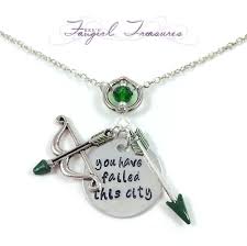 Camiseta Arrow You Have Failed This City Green Arrow You Have Failed This City Hand Stamped Charm Necklace By Fangirltreasures On Etsy Joyas Collares De Amigos Accesorios
