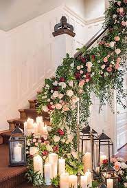 The christmas wedding flowers used in the decoration fills the air with joy, happiness and love. 21 Chic Wedding Flower Decor Ideas Wedding Forward Christmas Wedding Decorations Wedding Staircase Wedding Decorations