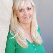 Robin Kindt's Instagram, Twitter & Facebook