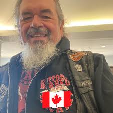 HAPPENING OVERNIGHT: Semi Truck Crash Leaves One Driver Seriously Injured  in Early Morning Collision At approximately 1:47 a.m., Visalia PD officers  responded to a traffic collision at Riggin Avenue and Plaza Drive