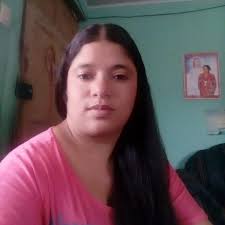 Jessica Melisa Solis cree en los milagros porque su hija es uno de ellos.  Por esa razón, decidió nombrarla María del Milagro. ✨ La pequeña nació a  los cinco meses de gestación