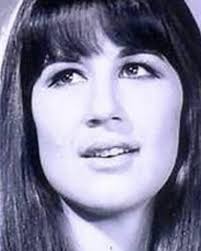 Emily Combe (@emilycombemusic) · Instagram photos and Reels