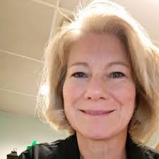 🌟 Introducing Nurse Practitioner April Kastner