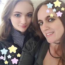 What are good restaurants for a family of six in Macomb County Michigan for  a birthday?