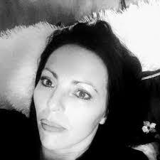 Leah Mixon's Instagram, Twitter & Facebook