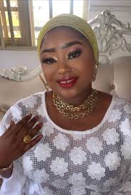 I am delighted to announce a new subscriber to my page Blessing Fadzi  Malunga Page . I am pleased, friends, and would be grateful if you could  grab my sister Memoe Mhika-Hove