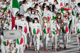 In an olympics that has delivered on so few expectations. Olympics Armani Designed The Opening Ceremony S Worst Outfits