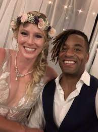 We are really missing the summer games this year, but probably not as much as those who planned to compete in them. Tyrone Smith á´ÊÊ á´Êá´ On Twitter Ladies And Gentlemen Tyrone Smith And Sandi Morris Smith