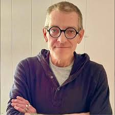 Is this a Zinnia or another type of flower?