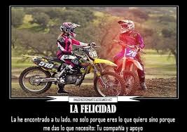 Descargar Imagenes De Motos Con Frases De Amor Chicas De Motocross Amor De Motocross Motocicleta De Chica