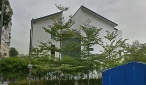 Salam kena dari makassarl…bang chocky, kalo dari bim ke bukit tinggi pake damri brpan ya bang (msh ingat ga bang)?sy ada rencana ke sana dlm waktu dkt ini. Terrace For Sale At Laman Bayu Bukit Jalil Land