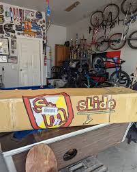 Time to learn some grinds, Thanks to @sandmbmx ! #thebuildingdistro