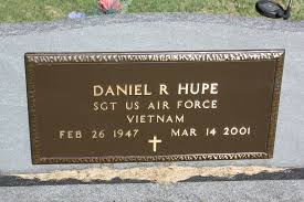 Daniel R Hupe (1947-2001)