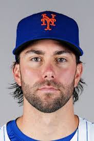 David Pitcher's Instagram, Twitter & Facebook