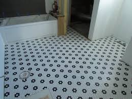 Black And White Hexagon Floor Tile Flower Merola Tile Metro Hex Matte White With Flower 10 1 4 In X 11 3 4 In X 5 Mm Porcelain Mosaic Tile 8 54 Sq In 2020 Porcelain Mosaic Tile Porcelain Mosaic Merola Tile