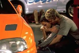 Он пытается попасть в автобанду легендарного доминика торетто. Brian O Conner Mia Toretto Photo Brian Mia Fast Furious 1 Fast And Furious Letty Fast Furious 1 Paul Walker