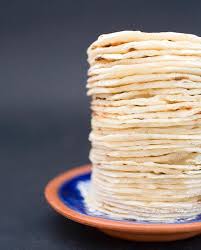 L Mbassa Galette De Semoule Pour 6 Personnes Recettes Elle A Table Recipe Pancakes And Waffles Food Finger Foods
