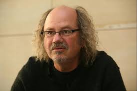 Ondřej hejma (nacido el 3 de febrero de 1951 en praga ) es el cantante y compositor de la banda checa žlutý pes. Ondrej Hejma Got Talent Sel Bych Do Toho Blesk Cz