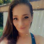 Lenora Mullen's Instagram, Twitter & Facebook