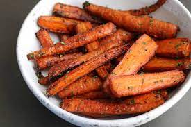 Balsamic Roasted Air Fryer Carrots Kinda Healthy Recipes Balsamic Carrots Recipe Balsamic Carrots Roasted Balsamic Carrots