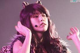 Pretty Male Idol Stars Dressed As Girls Star Dress Pretty Girl