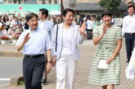 写真 15ページ目 愛子さま学習院大入学式は中止でも また来てね うちに 天皇の娘 サーヤとの共通点とは 文春オンライン 2020 愛子様 敬宮愛子内親王 天皇