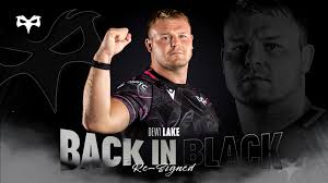 Tom Florence signs new deal with Ospreys