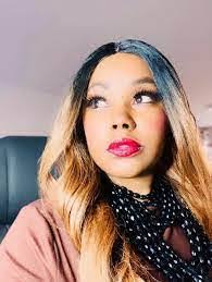 Dionne Bingham's Instagram, Twitter & Facebook