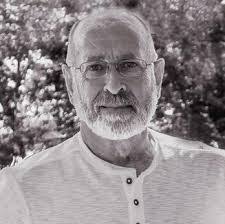 Peggy Litton's Instagram, Twitter & Facebook