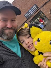 Craig Cavalier's Instagram, Twitter & Facebook