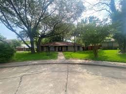 A complete and comprehensive solution to all real estate needs. 12715 Epps Field Rd Farmers Branch Tx 75234 Estately Mls 14570017