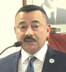 City Mayor Rosas finally makes a connection with mom