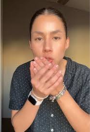 Andrea Crespo: Su Trayectoria y Estilo de Vida Fit