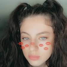 Lily Giordano's Instagram, Twitter & Facebook