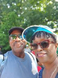 I want all of the guy to drop a picture of there wife if that miss her I  miss my wife and I love her