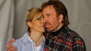 Chuck Norris reapareció en la TV tras años de estar retirado