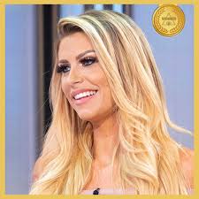 AI Insta-Famous Awards 2020