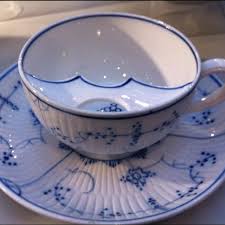 Tasse Moustache Exposee Au Musee Du Chocolat Paris Porcelain Ceramics Porcelain Mugs Tea Cups