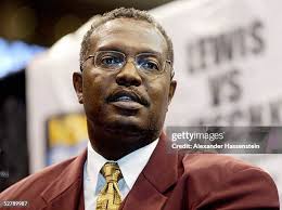 71 Ringside Physician Stock Photos, High-Res Pictures, and Images