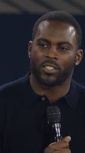 More than 400,000 sign petition asking to remove Michael Vick as Pro Bowl  captain