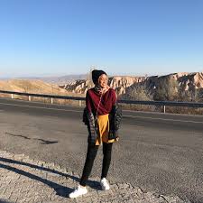 She rents out an apartment, not knowing that it is already leased to quirky and shy artist harris. Alisya Rashid On Twitter Istanbul Aku Datang Inspired Outfits Compilation