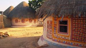 Check spelling or type a new query. What Is The Cost Per Square Foot Of Different Earth Building Methods An Overview Of Natural Eco Friendly E Traditional Houses Earth Building Earth Bag Homes