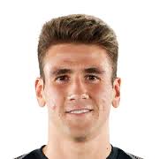Corría el minuto 21 de partido cuando unai simón no fue capaz de controlar un pase de pedri que acabó entrando en la portería de españa y. Unai Simon Fifa 19 68 Prices And Rating Ultimate Team Futhead
