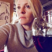 Using a travel agent or booking myself for a 3-week Italy trip?