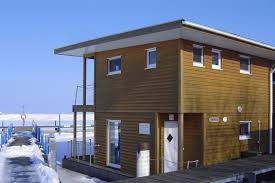 Alle infos finden sie direkt beim inserat. Holzhaus Auf Dem Wasser In Barth An Der Ostsee Mieten Hausboot Ostsee Barth Rugen Ruege Schwimmende Hauser Ferienwohnung Ostsee Meerblick Hausboot Kaufen