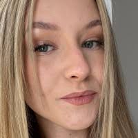 6 "Julia Lada" profiles