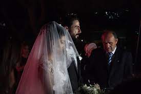 Immer wieder stellt sich die frage nach kaufen oder basteln sie eine hochzeitskarte und schreiben sie per hand einen schönen glückwunsch auf die karte. Hochzeit Auf Turkisch Ein Einblick In Die Wichtigsten Rituale