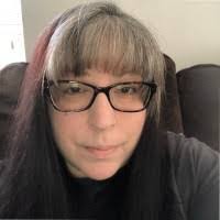 Deborah Molina's Instagram, Twitter & Facebook